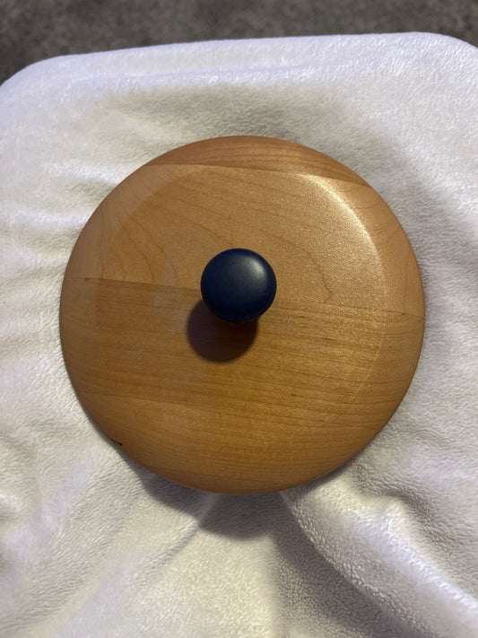 Longaberger 5.75” round lid - navy colored knob