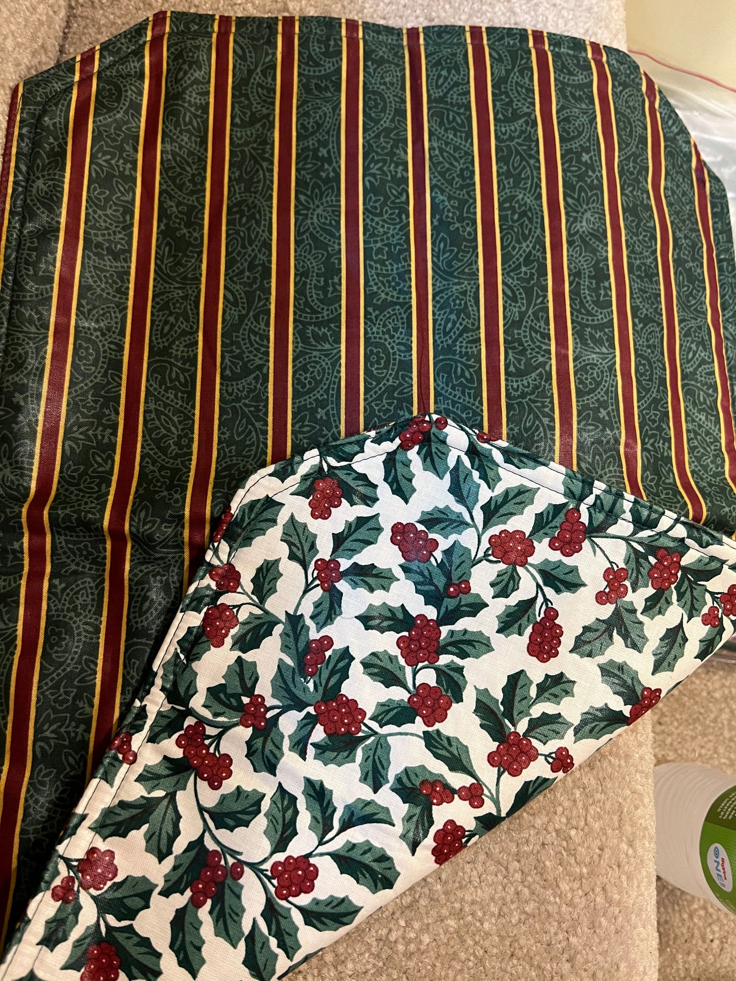 Longaberger reversible placemats in traditional Holly & imperial stripe