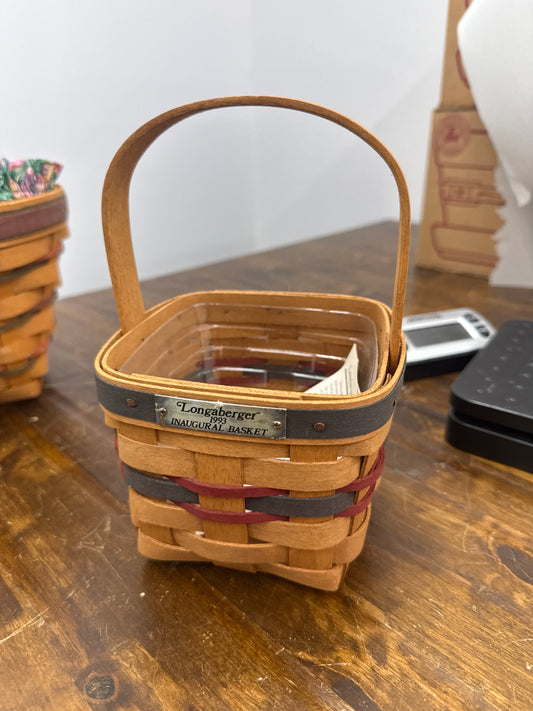 Longaberger 1993 inaugural basket with protector