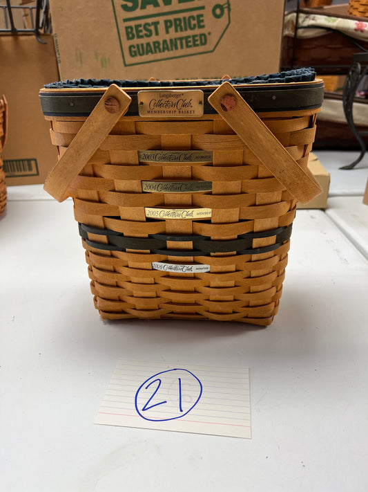 Longaberger Collectors Club membership basket with liner & protector