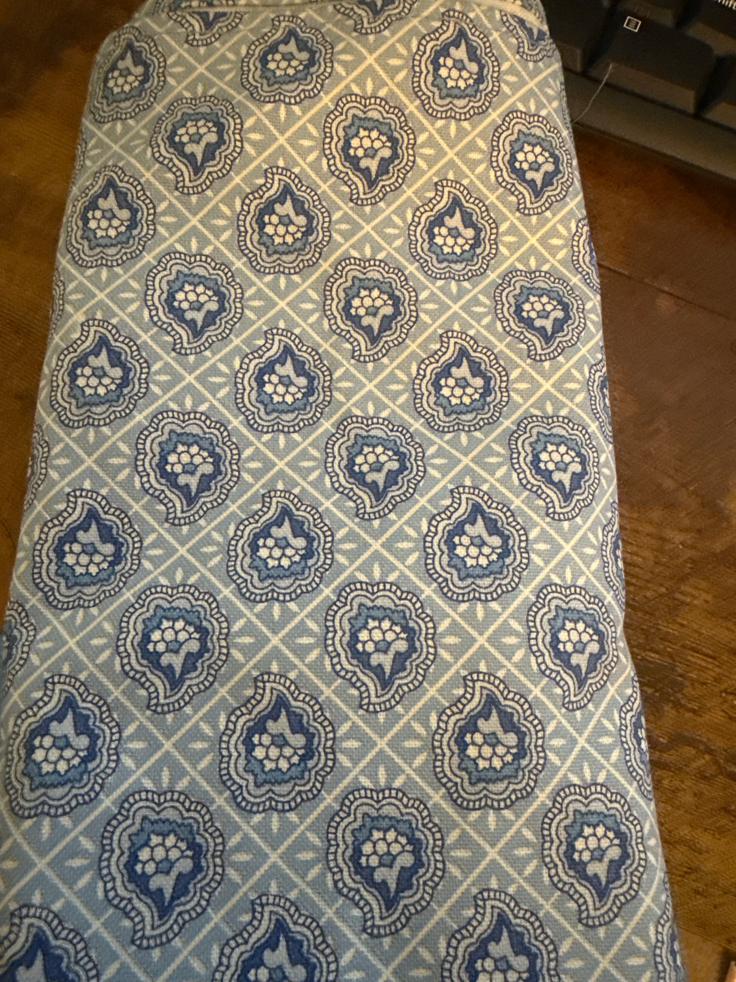 Longaberger napkin in provincial