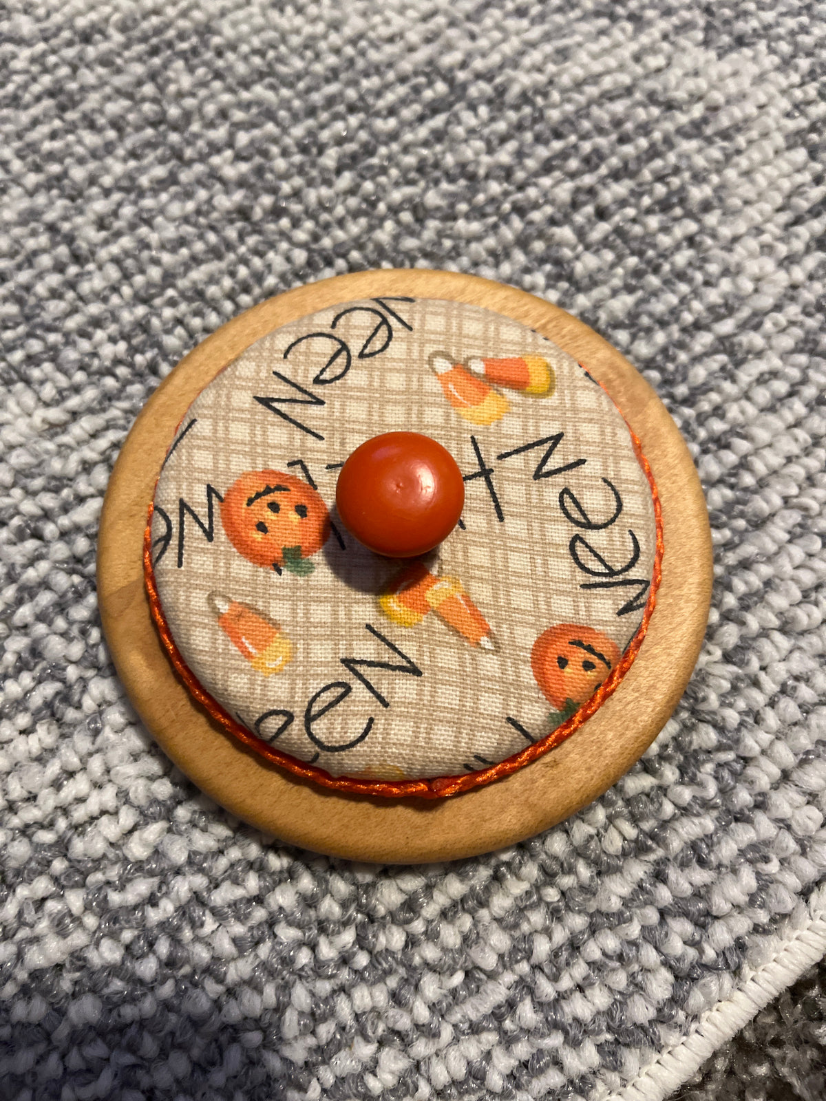 E-Z Tuck Lids 4.5” Halloween lid