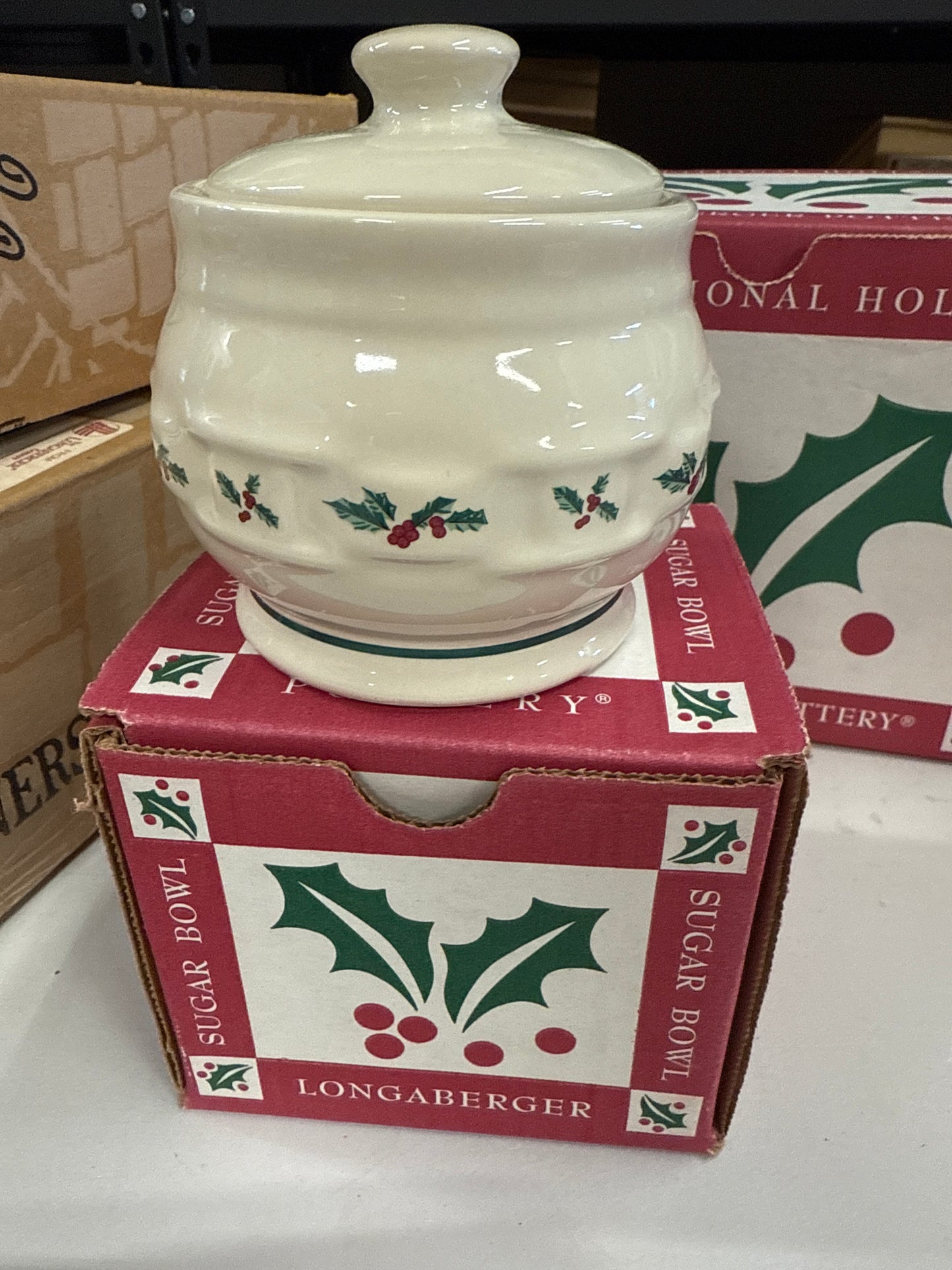 Longaberger sugar bowl in Holly
