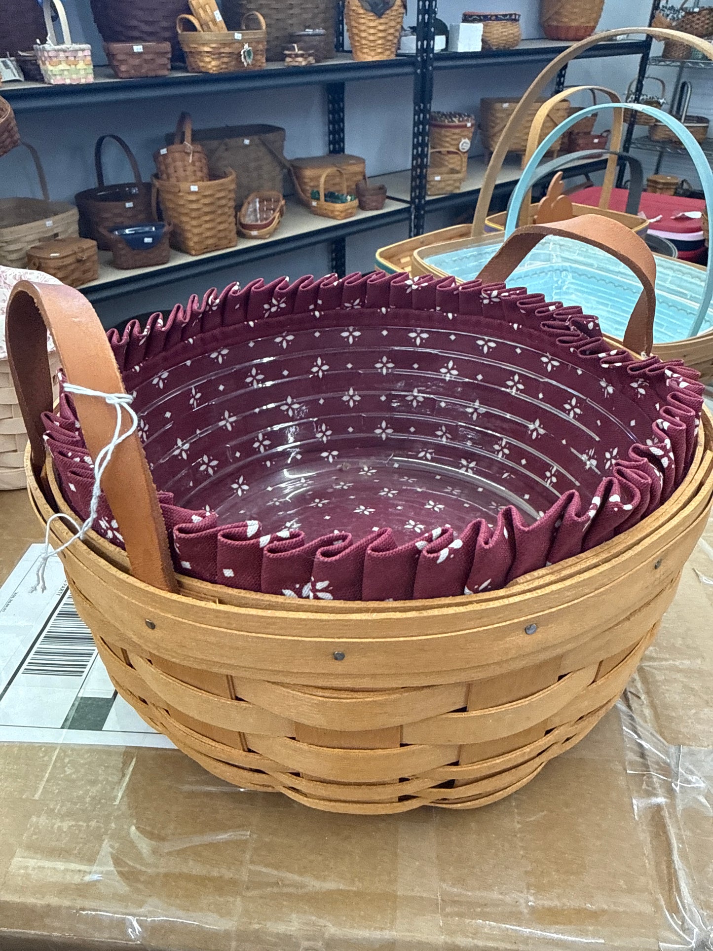 Longaberger darning basket with liner and protector