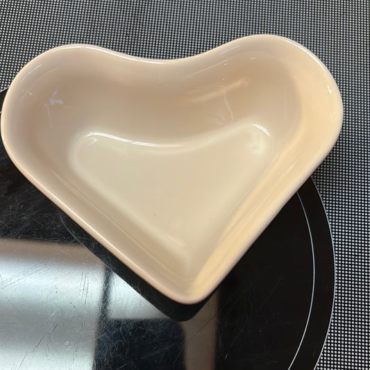 Longaberger ivory heart ramiken