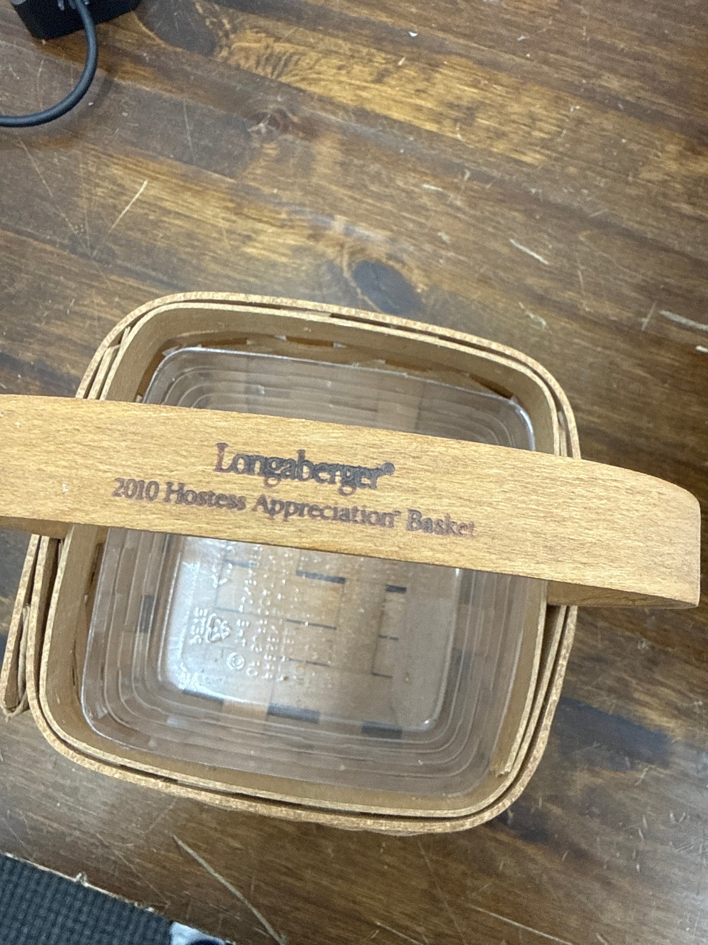 Longaberger 2010 hostess appreciation basket with protector