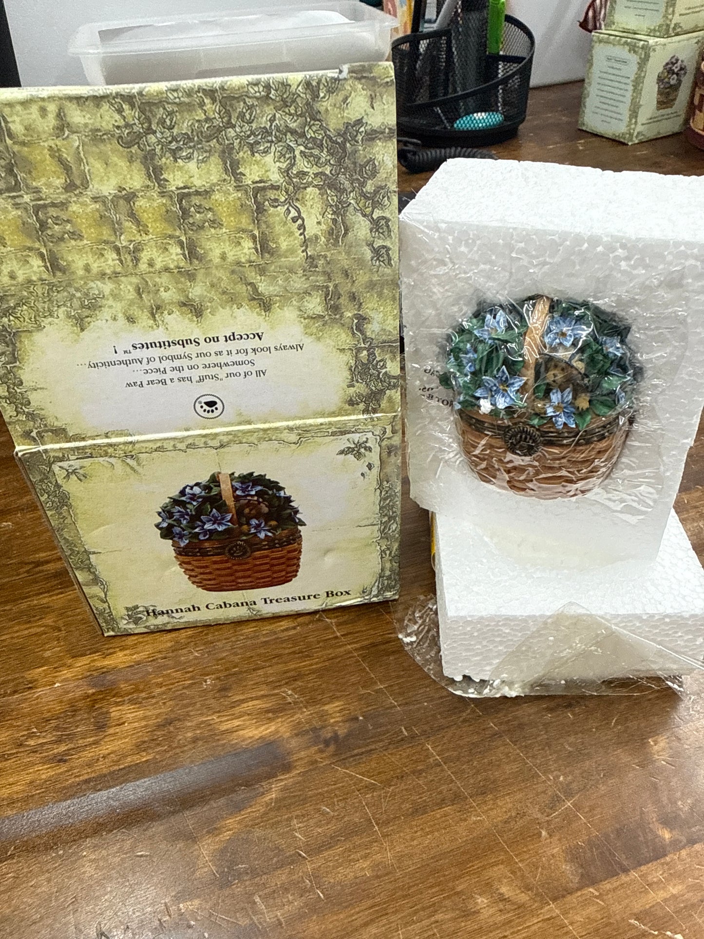 Boyd’s Hannah cabana treasure box