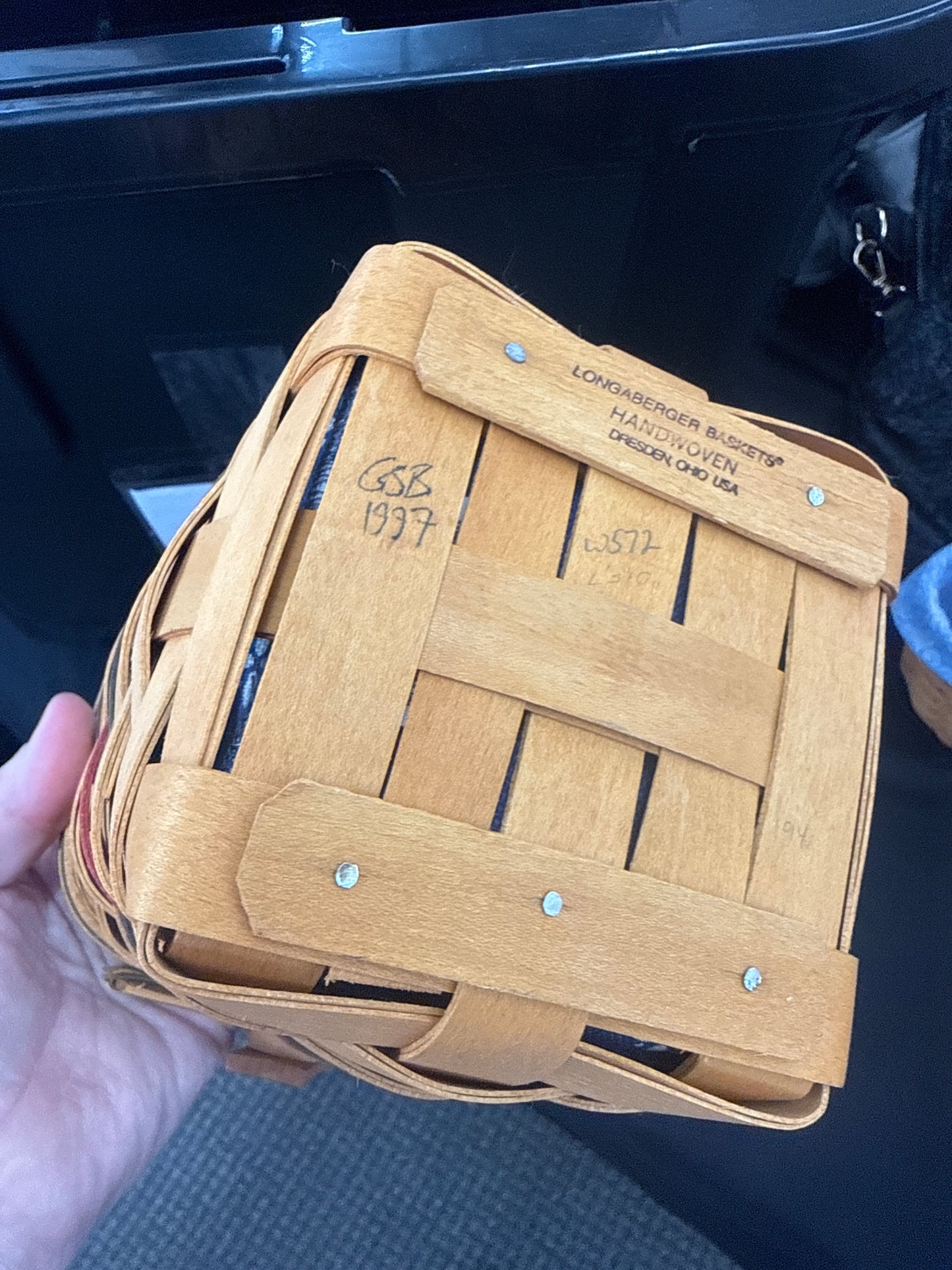 Longaberger bee basket with liner, protector, and tie on
