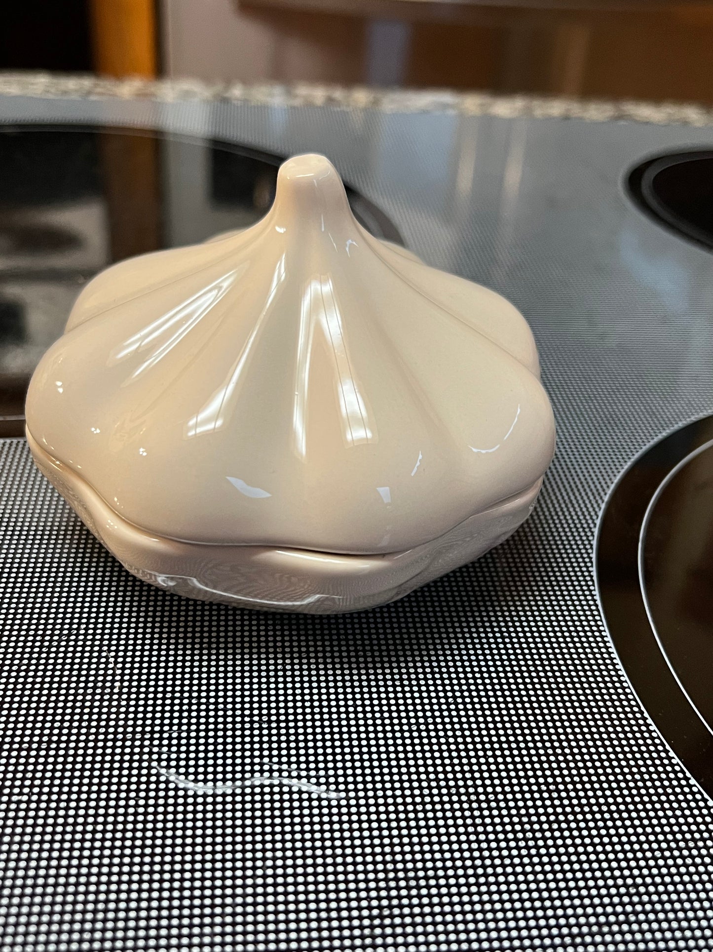 Longaberger garlic press in ivory