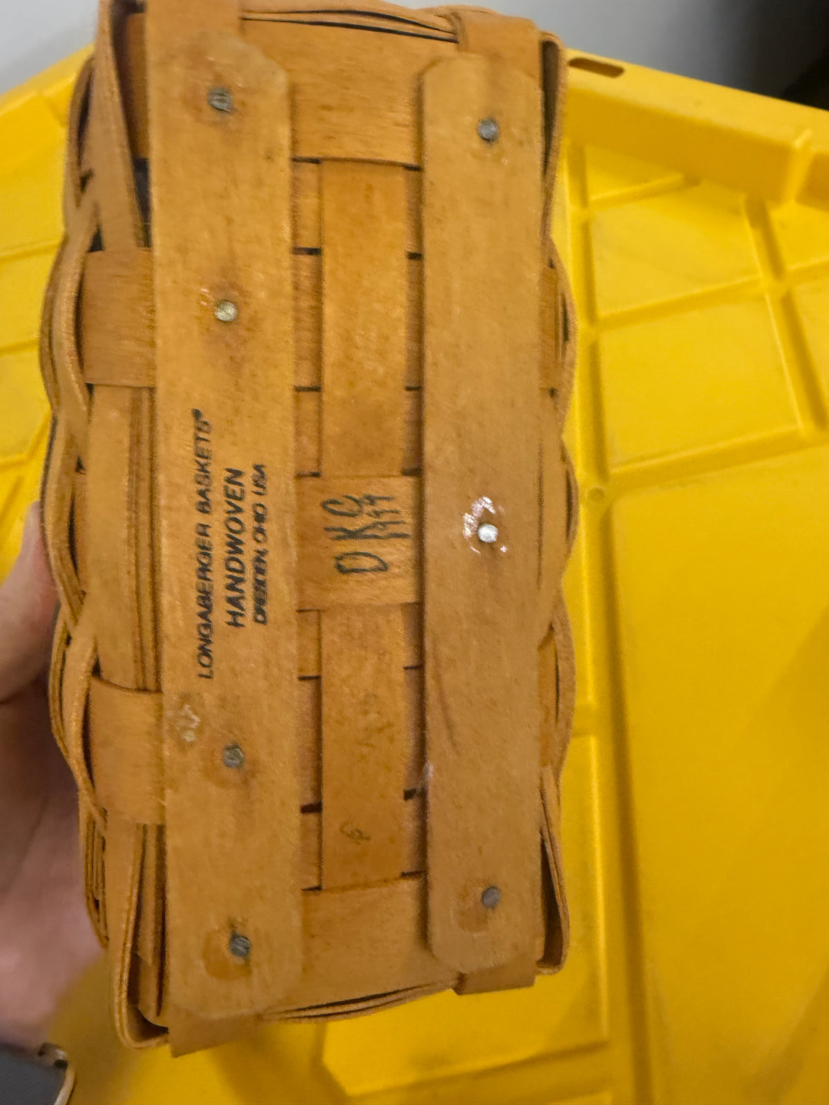 Longaberger 1999 bee basket with liner and protector