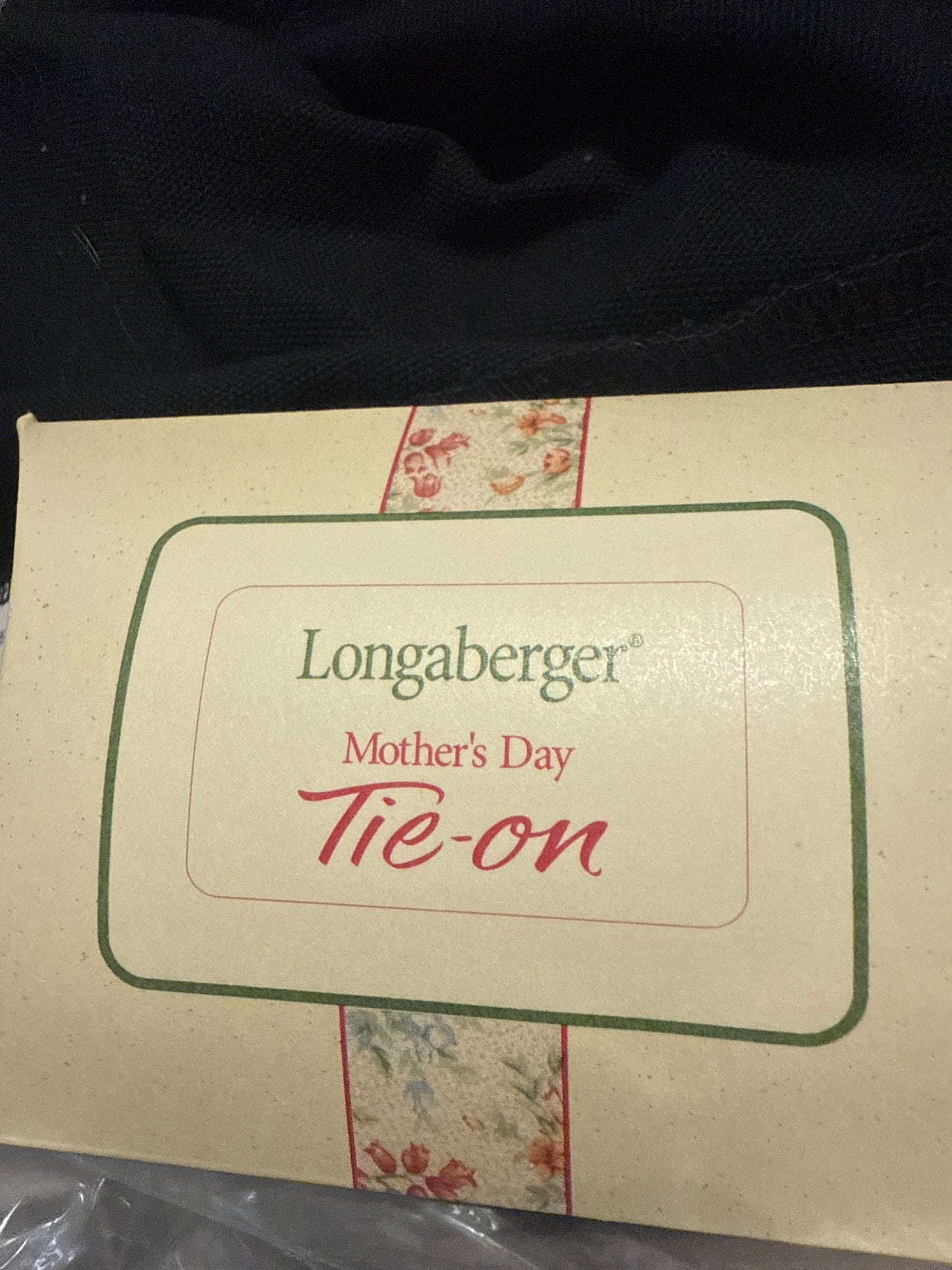 Longaberger Mother’s Day 2002 tie on