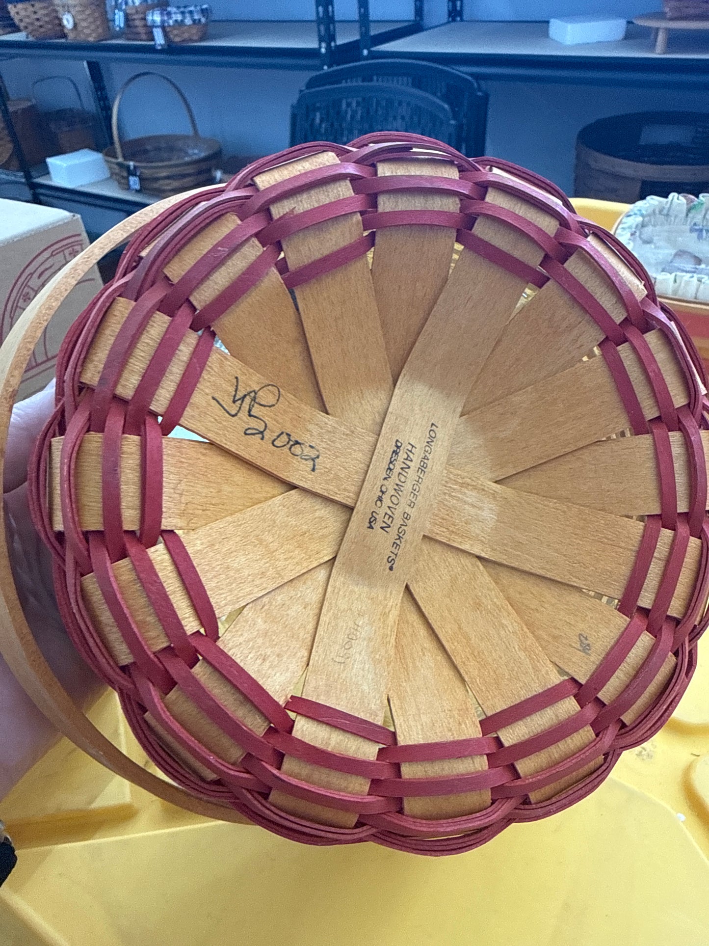 Longaberger 2002 woven memories basket with protector