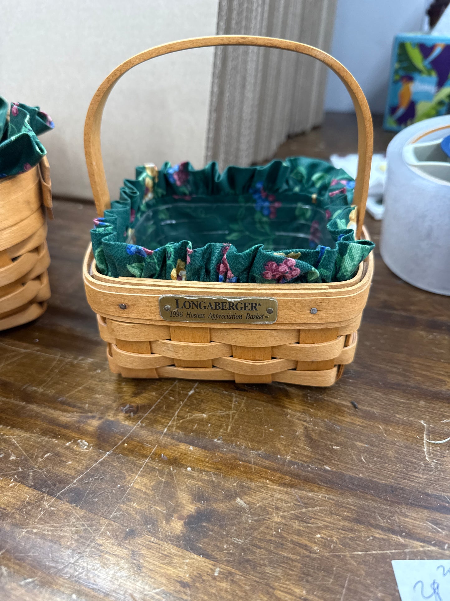 Longaberger 1996 hostess appreciation basket with liner and protector