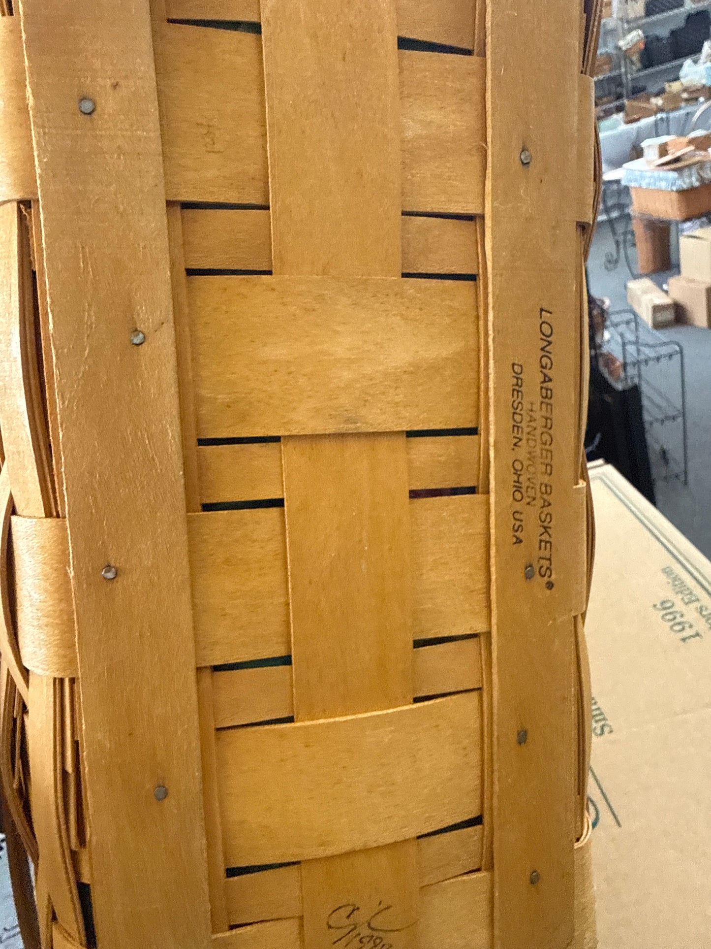 Longaberger large vegetable basket with liner and protector