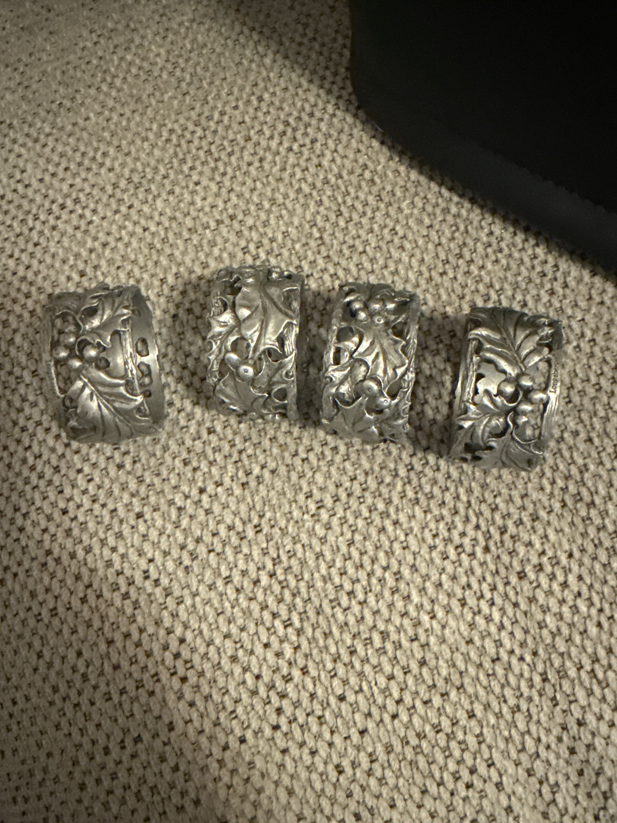 Longaberger American Holly pewter napkin rings set of 4