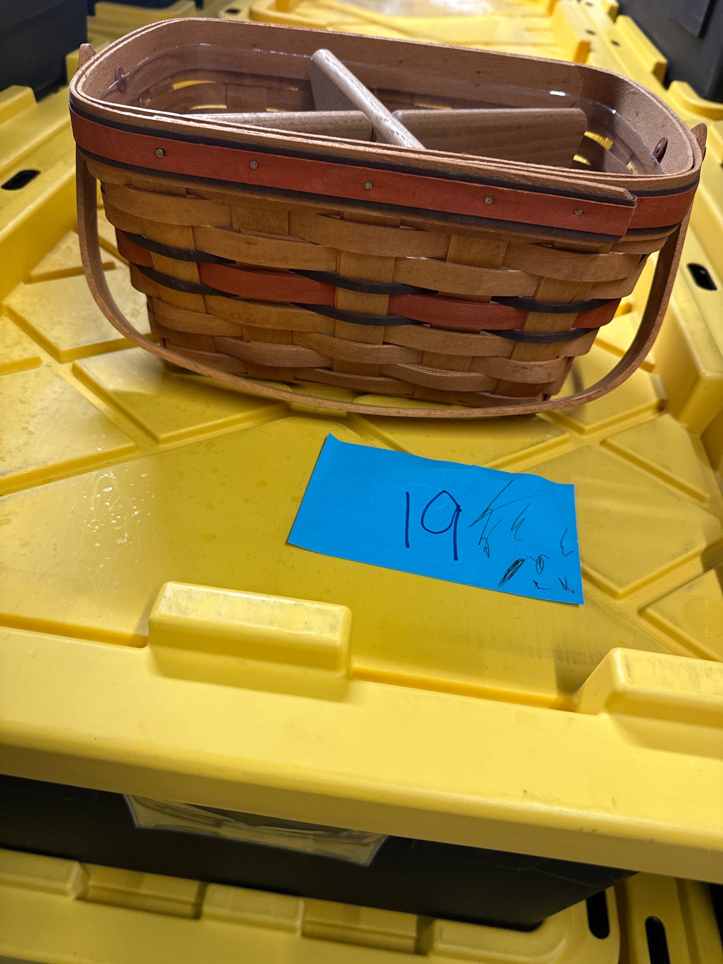 Boo basket with protector and divider