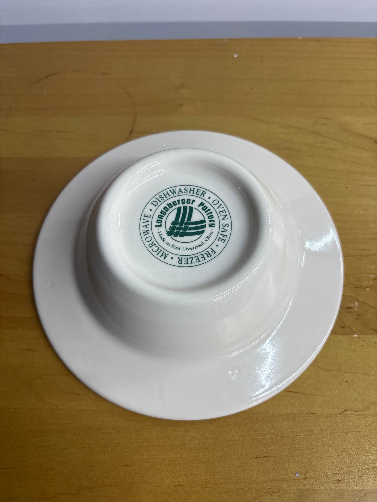 Longaberger 6.5” Rimmed Soup/Salad Bowl in Heritage Green