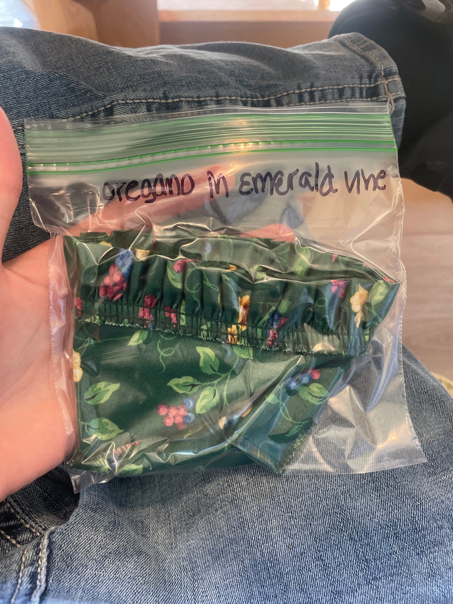 Longaberger Oregano liner in emerald vine