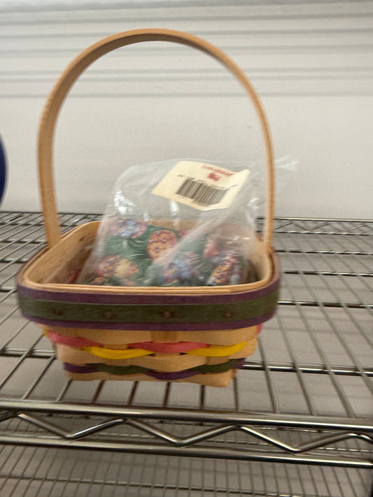 Longaberger 1998 small Easter basket with liner and protector