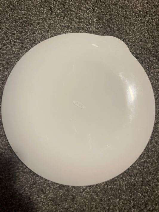 OXO 10.5” Round White Plastic Lid with Grip Tab – Fits Large OXO Mixing Bowl or Salad Spinner
