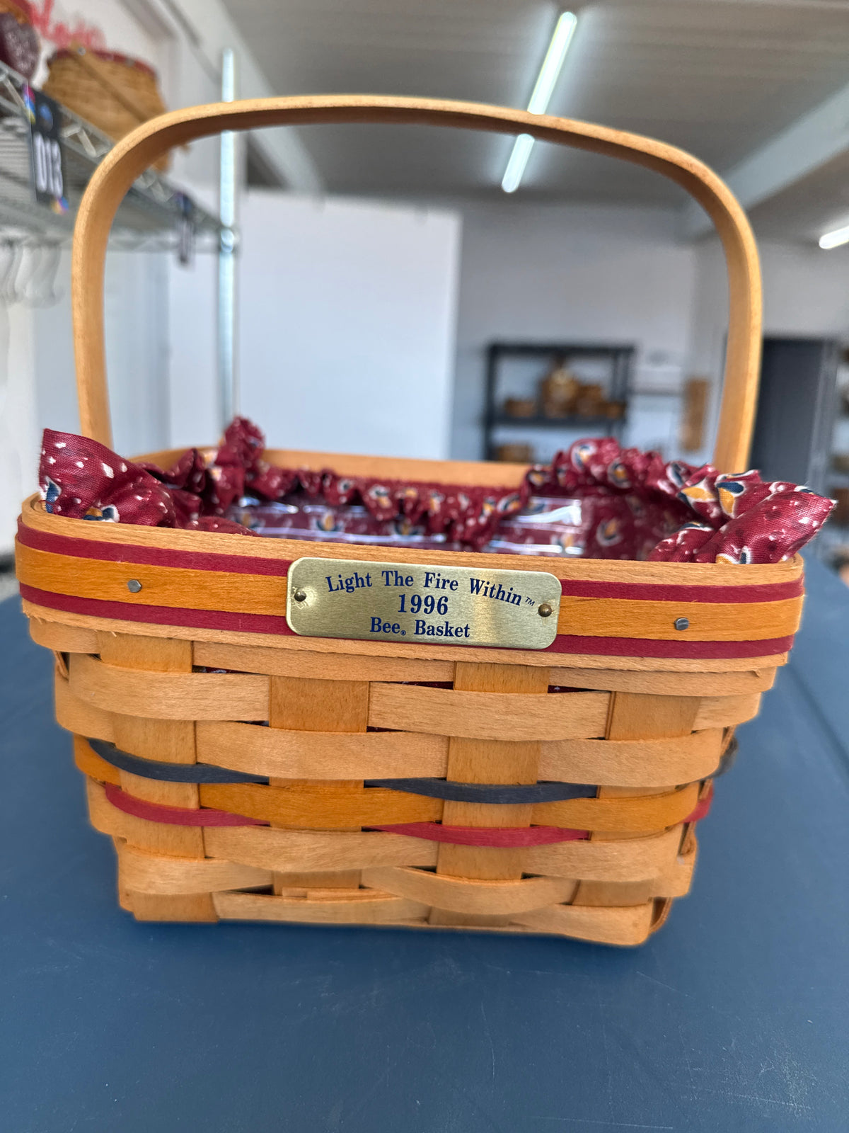 Longaberger 1996 bee basket with liner and protector