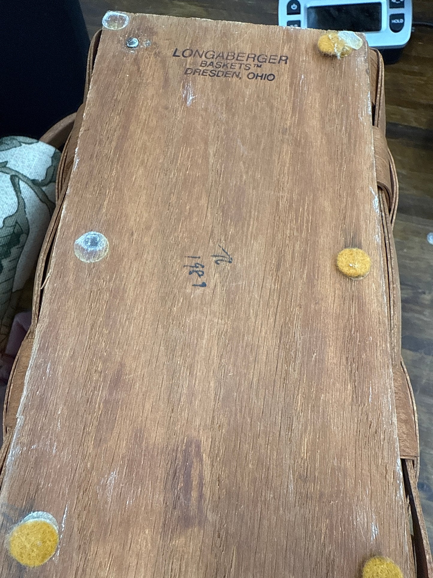 Longaberger purse with handle gripper