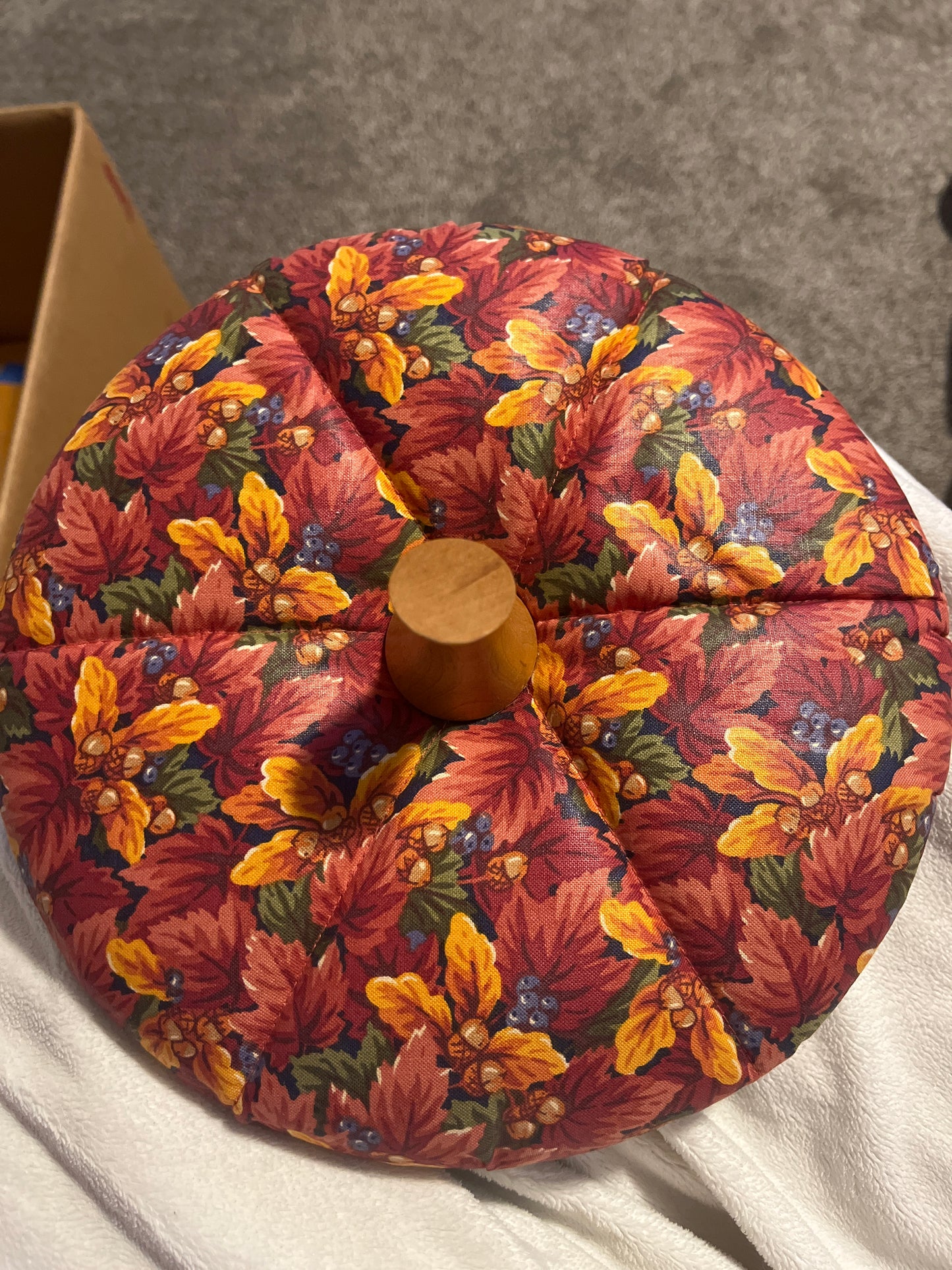 Longaberger 9.5” round pumpkin basket lid
