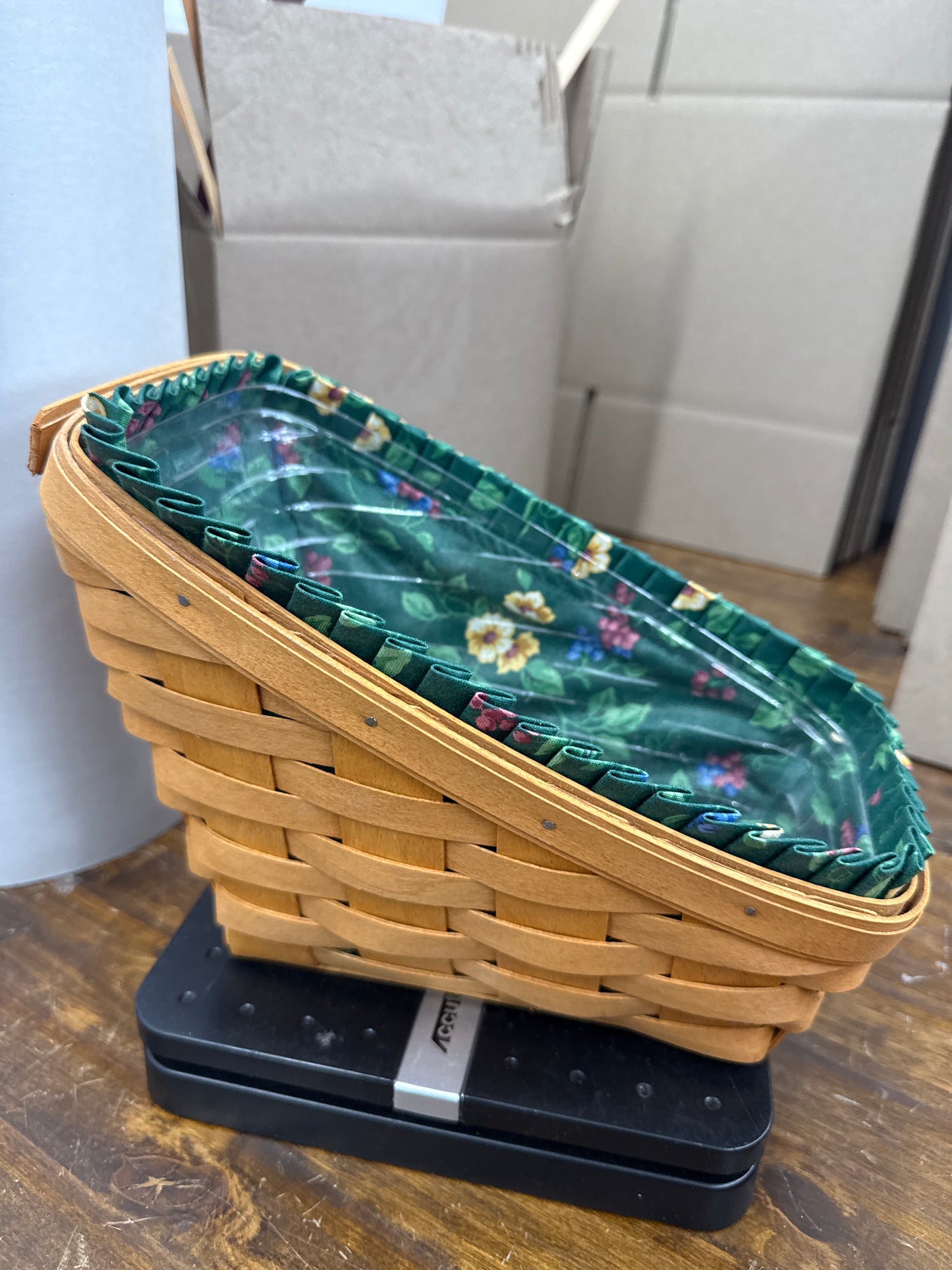 Longaberger small vegetable basket with liner and protector