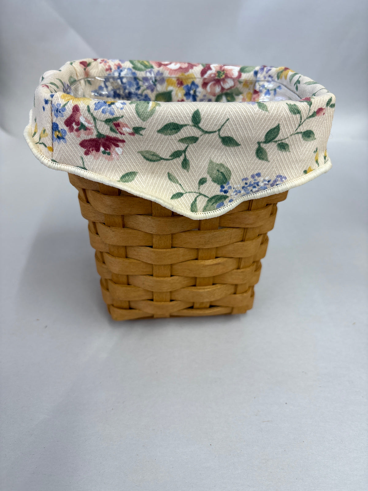 Longaberger 2004 Horizon of Hope Basket with Liner, Protector in Warm Brown