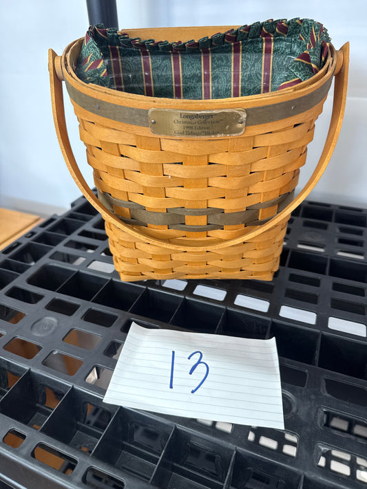 Longaberger 1998 glad tidings basket with liner and protector