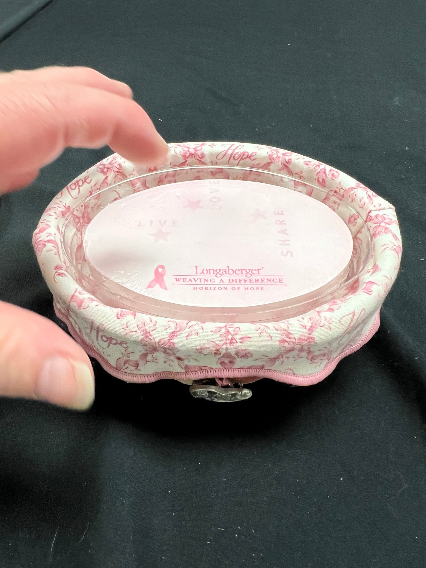 Longaberger whitewashed 2003 horizon of hope basket with protector, notepad and tie on & liner