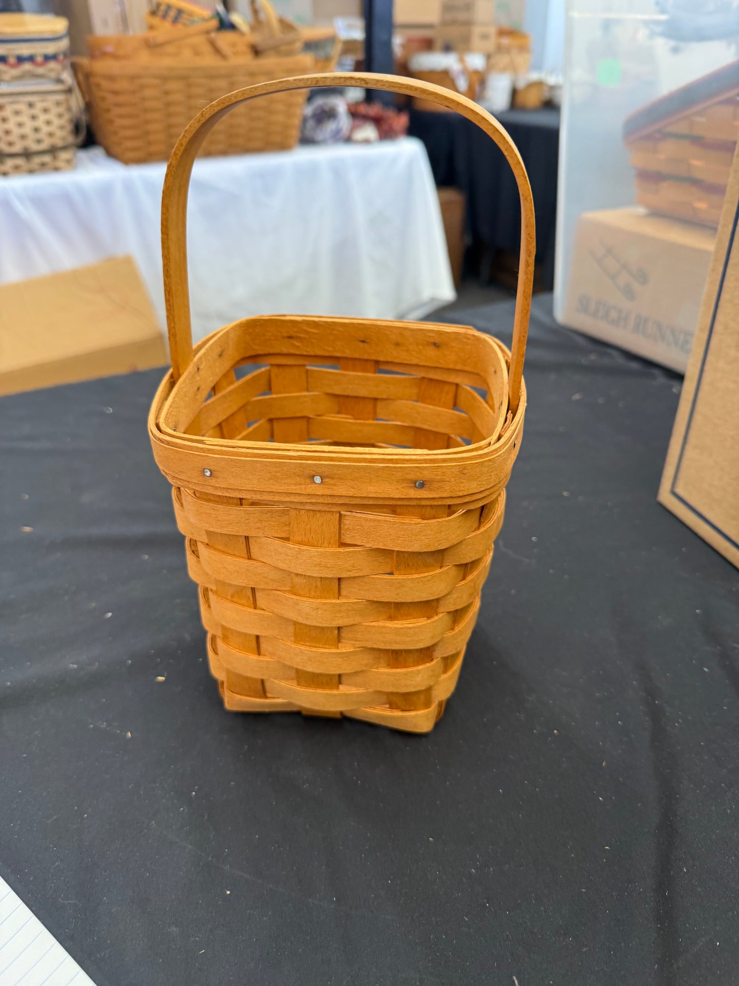 Longaberger medium peg basket