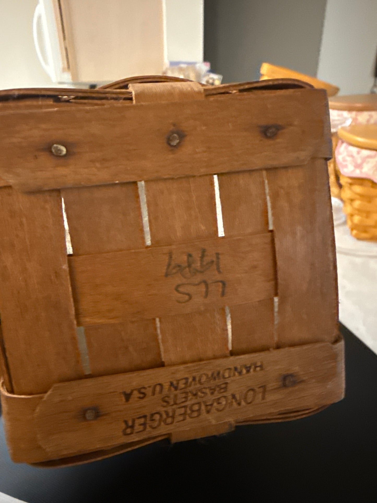 Longaberger 1989 inaugural basket with protector