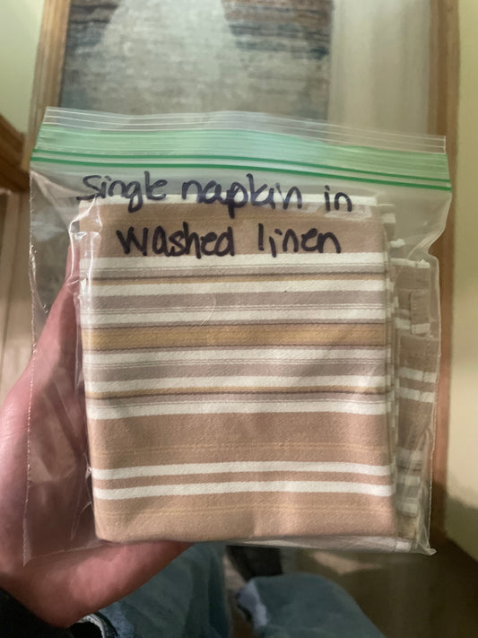 Single napkin in washed linen