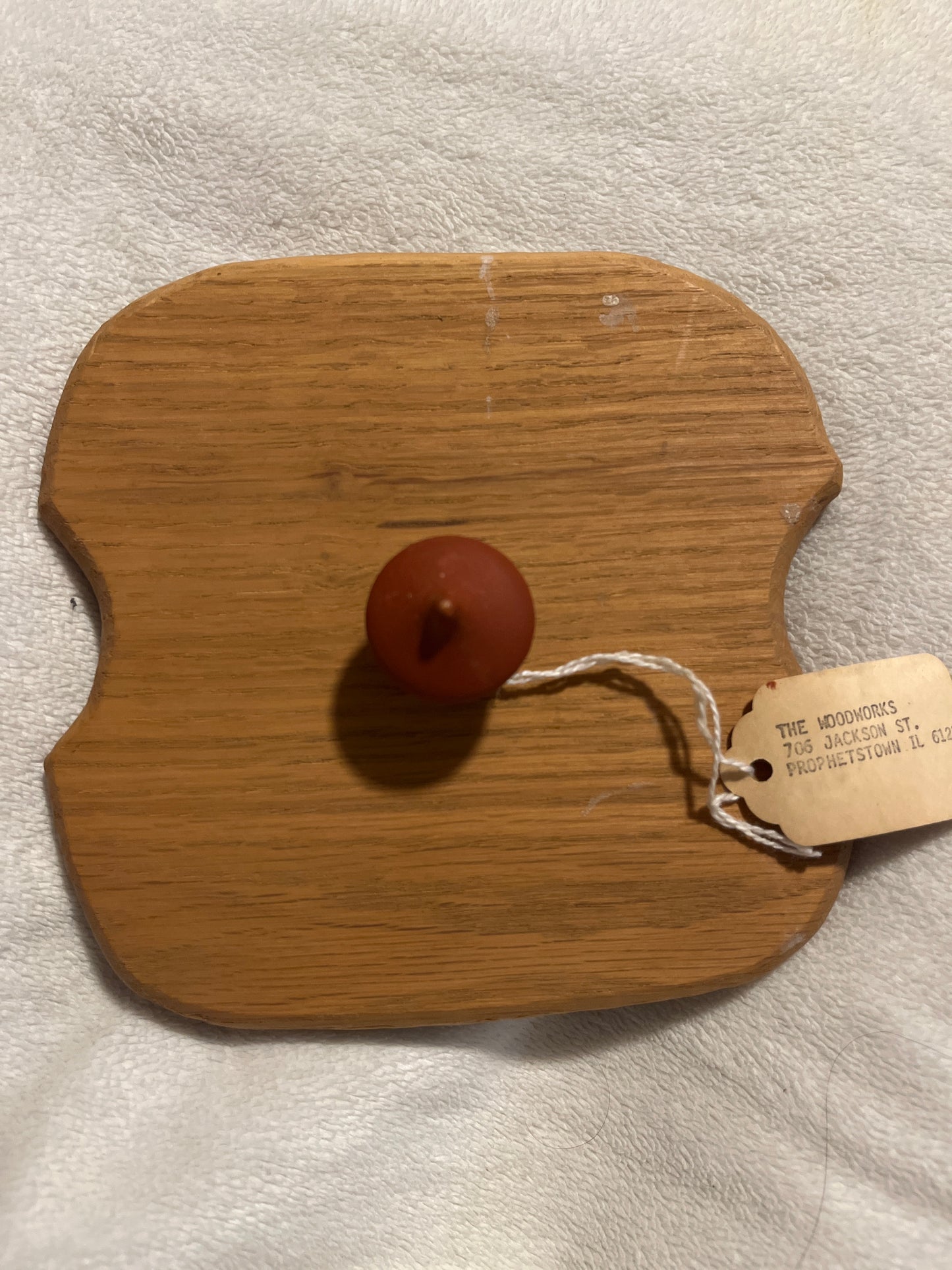 Wooden square lid 5.25” - red knob