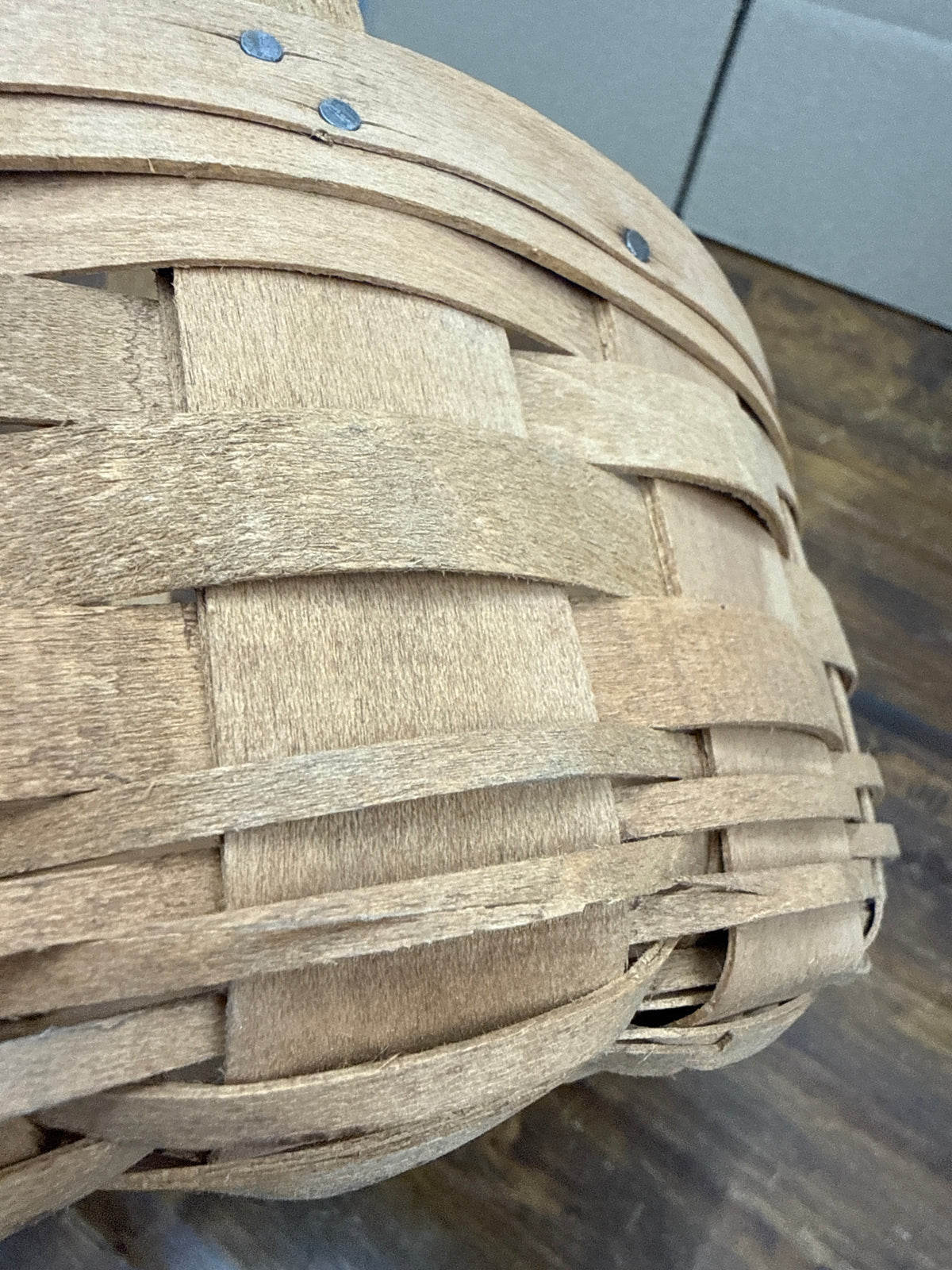 Longaberger quilting basket -has broken splinter as shown