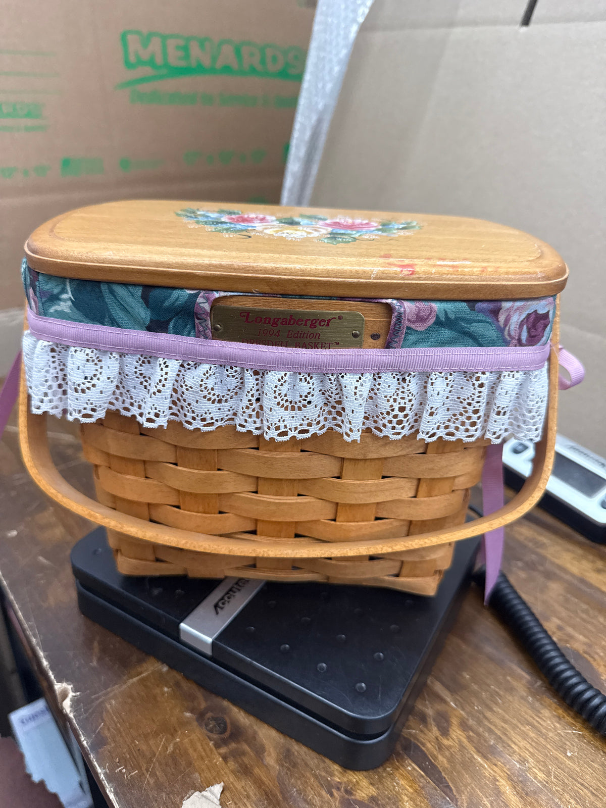 Longaberger 1994 Dresden basket with liner, protector, and lid