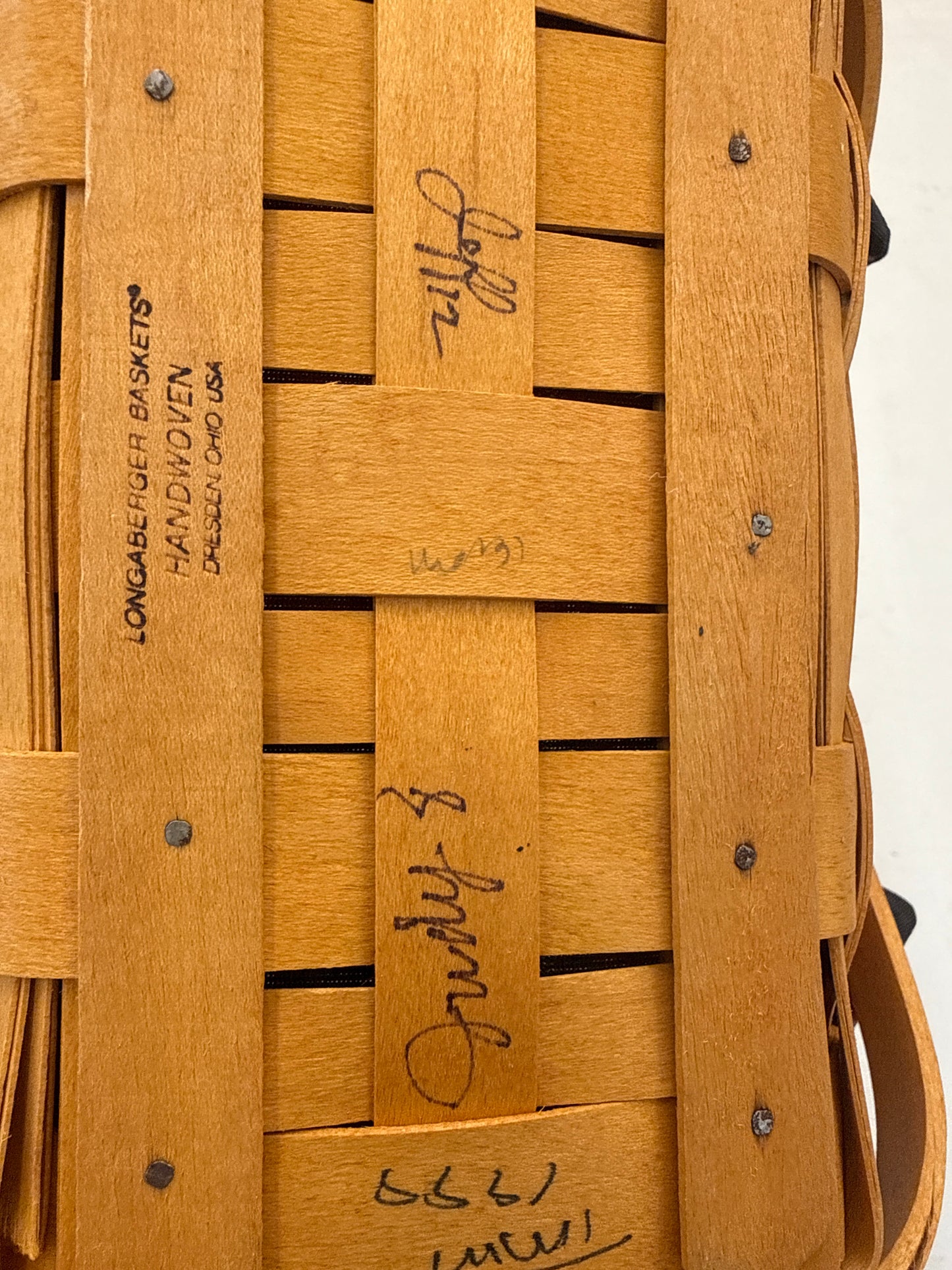 Longaberger 1999 woven memories basket with liner and protector