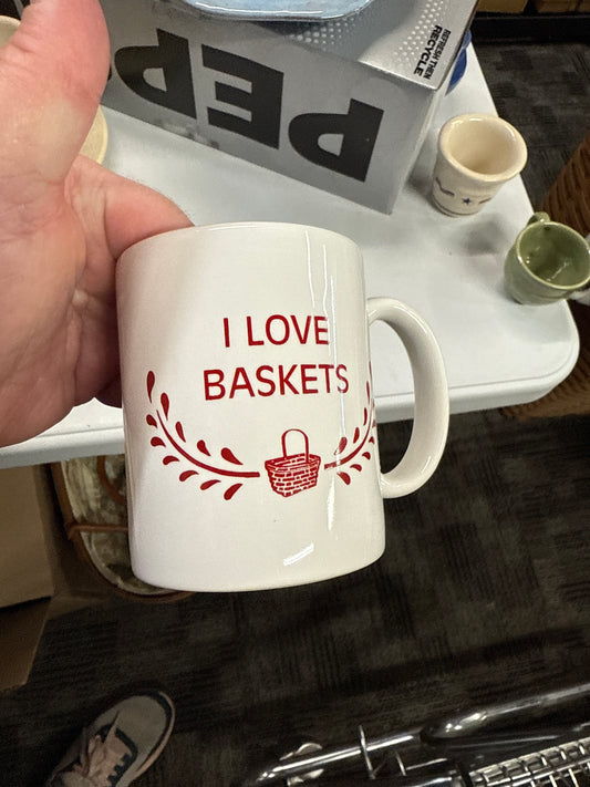 Homestead I love baskets mug