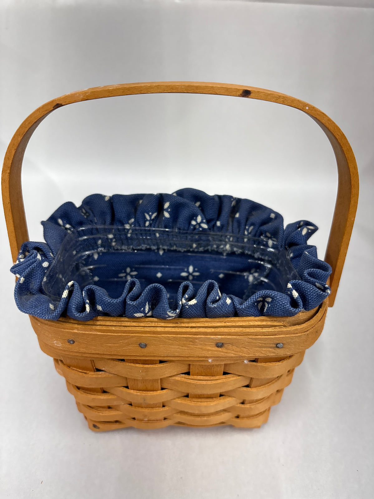 Longaberger 1997 Horizon of Hope Basket with Liner, Protector. Please note pictures for white stains