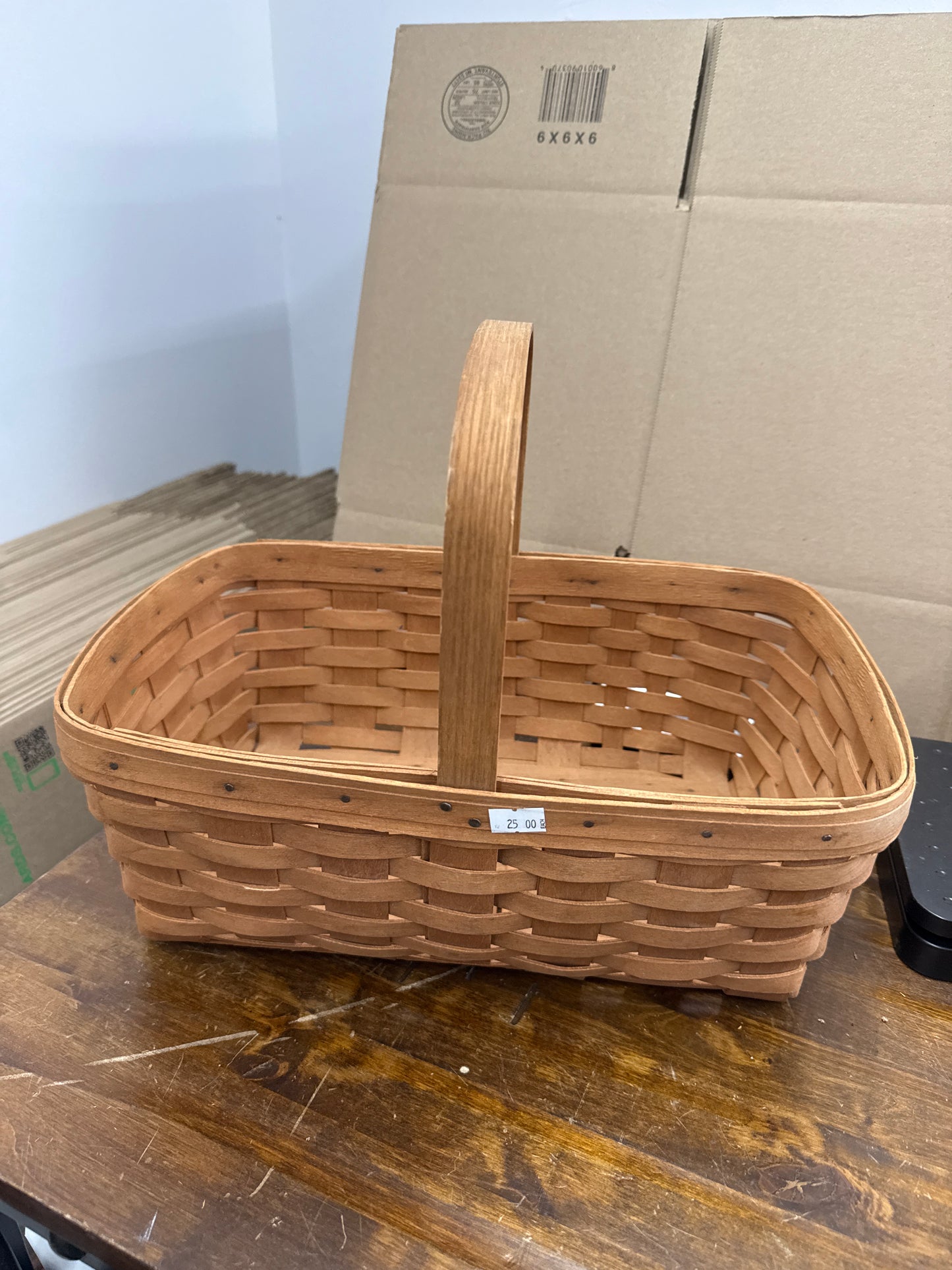 Longaberger small gathering basket
