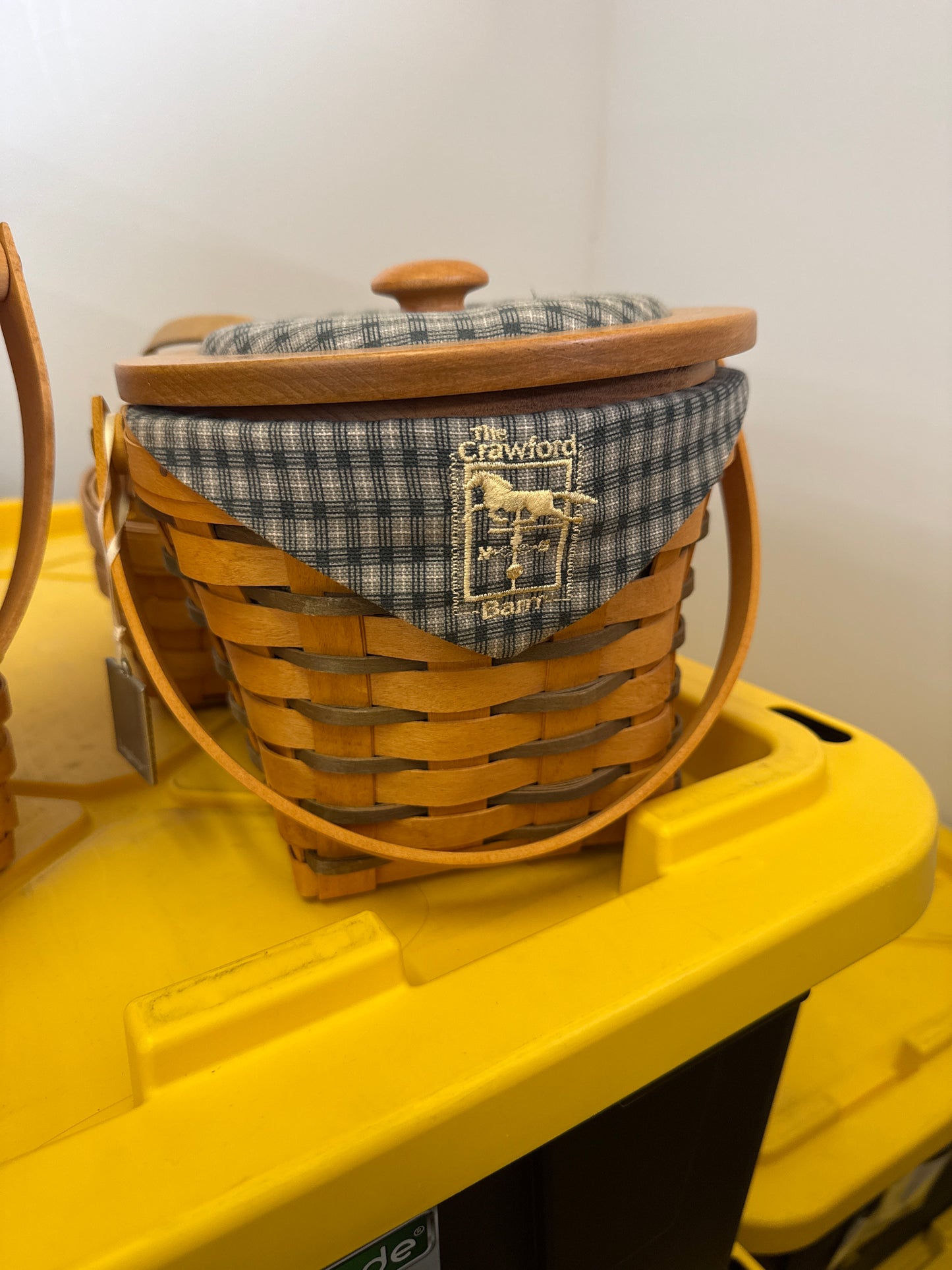Longaberger Crawford barn basket with lid, liner and protector and tie on