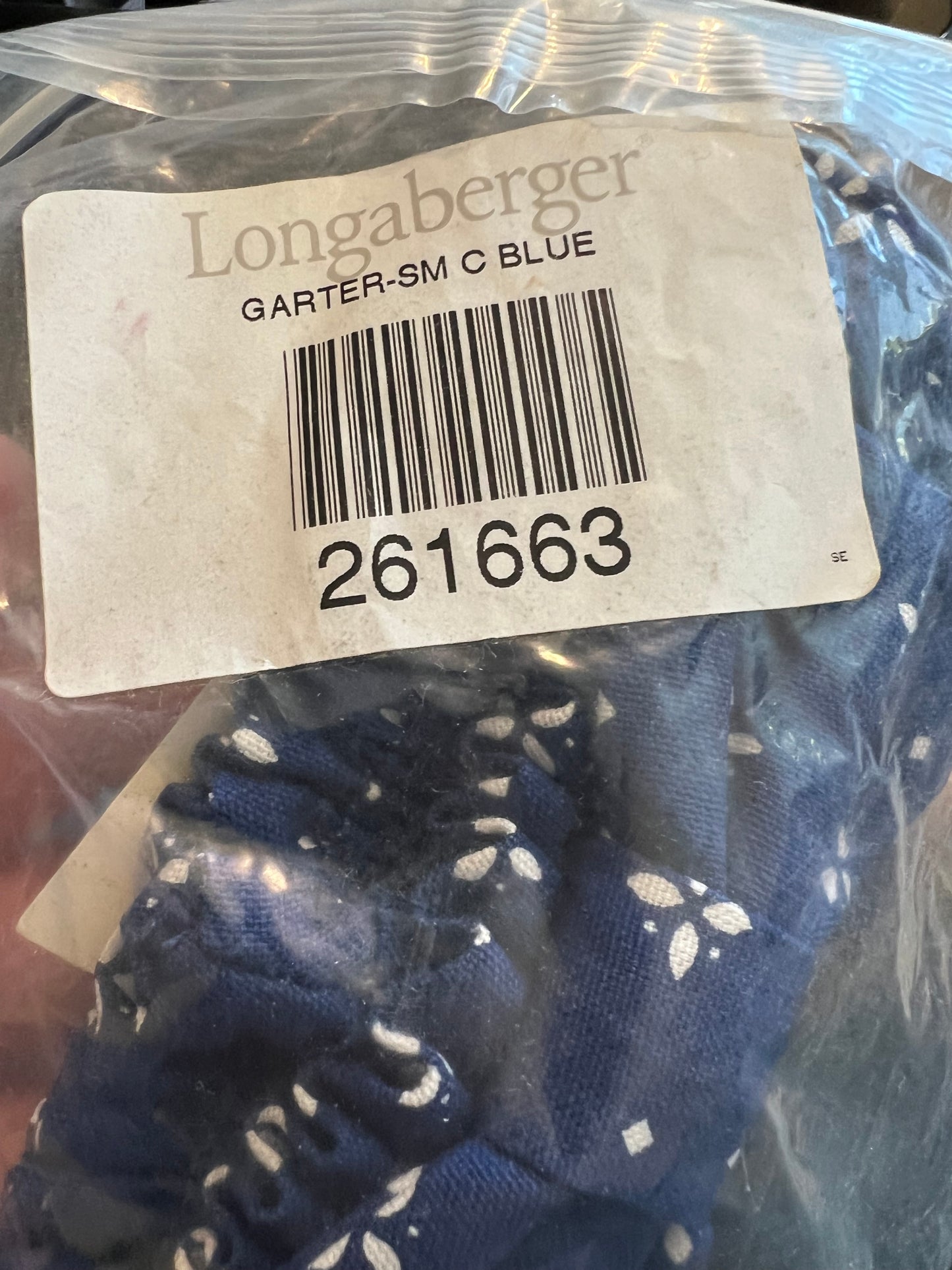 Longaberger small garter in classic blue