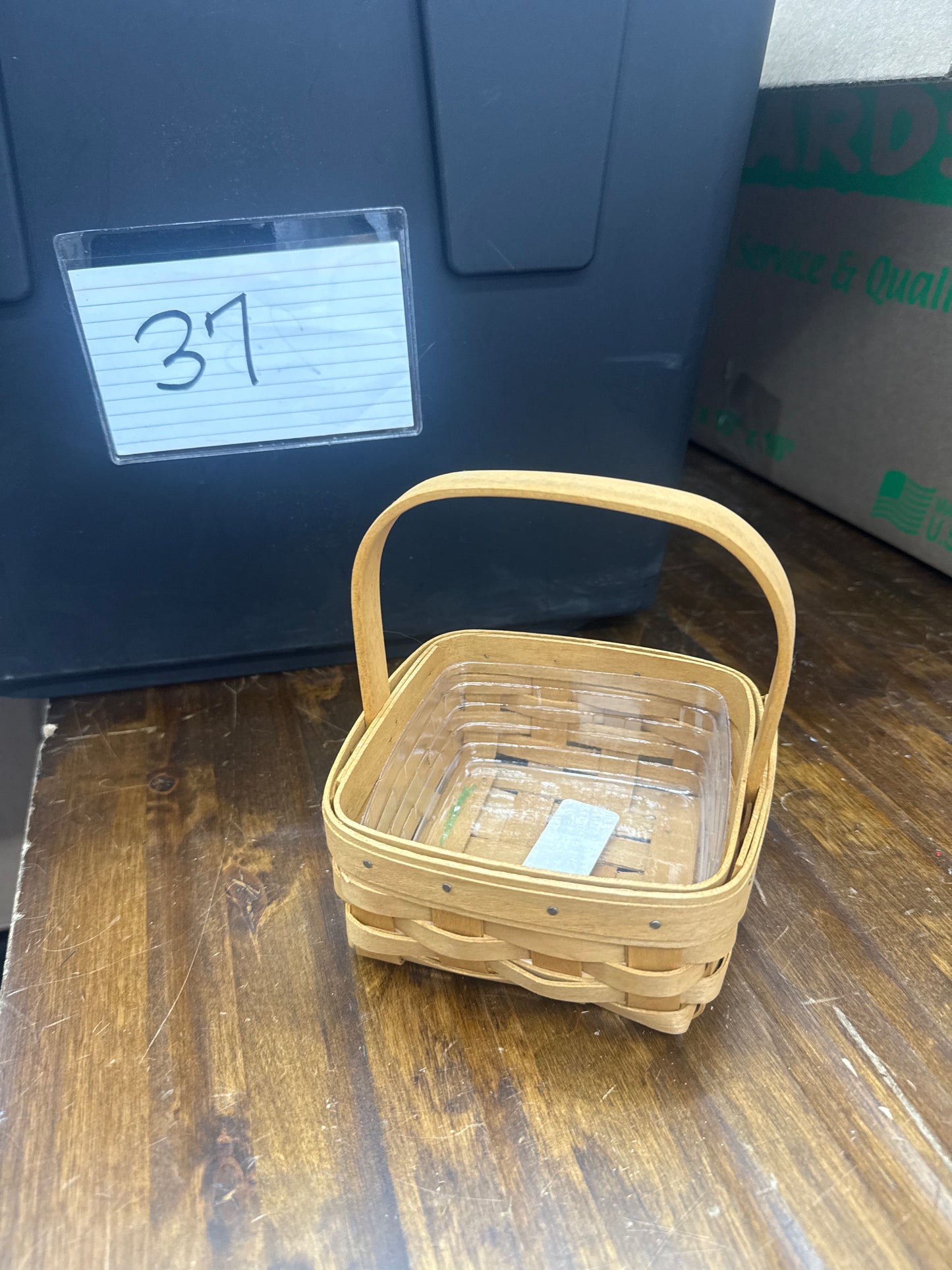 Longaberger tarragon basket with protector