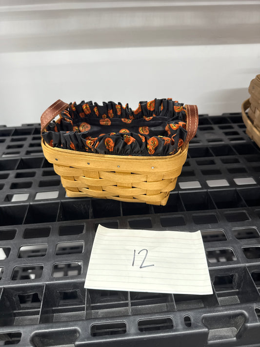 Longaberger tea basket with pumpkin liner