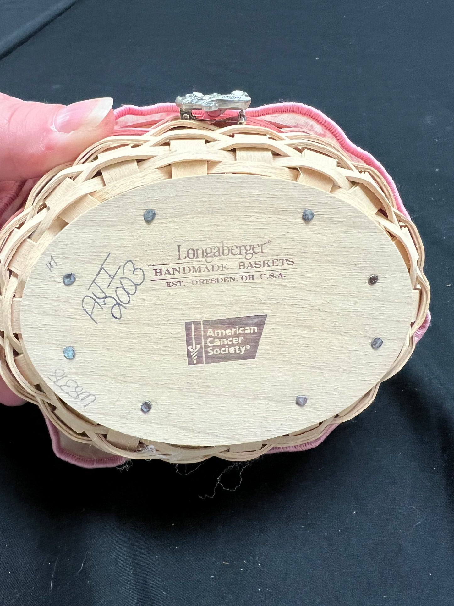 Longaberger whitewashed 2003 horizon of hope basket with protector, notepad and tie on & liner