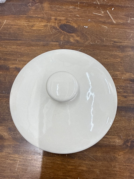 Longaberger 4” ivory lid