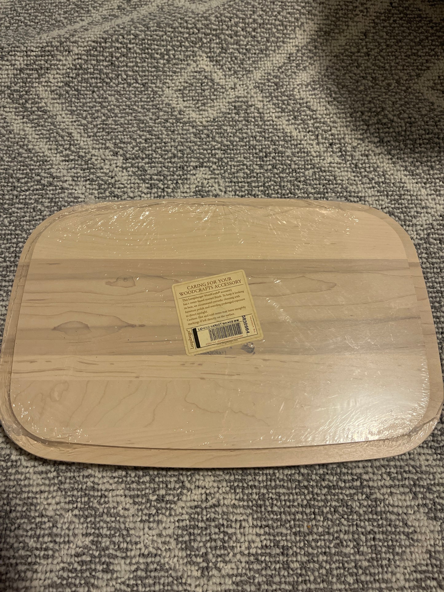 Longaberger medium market lid w/ knob