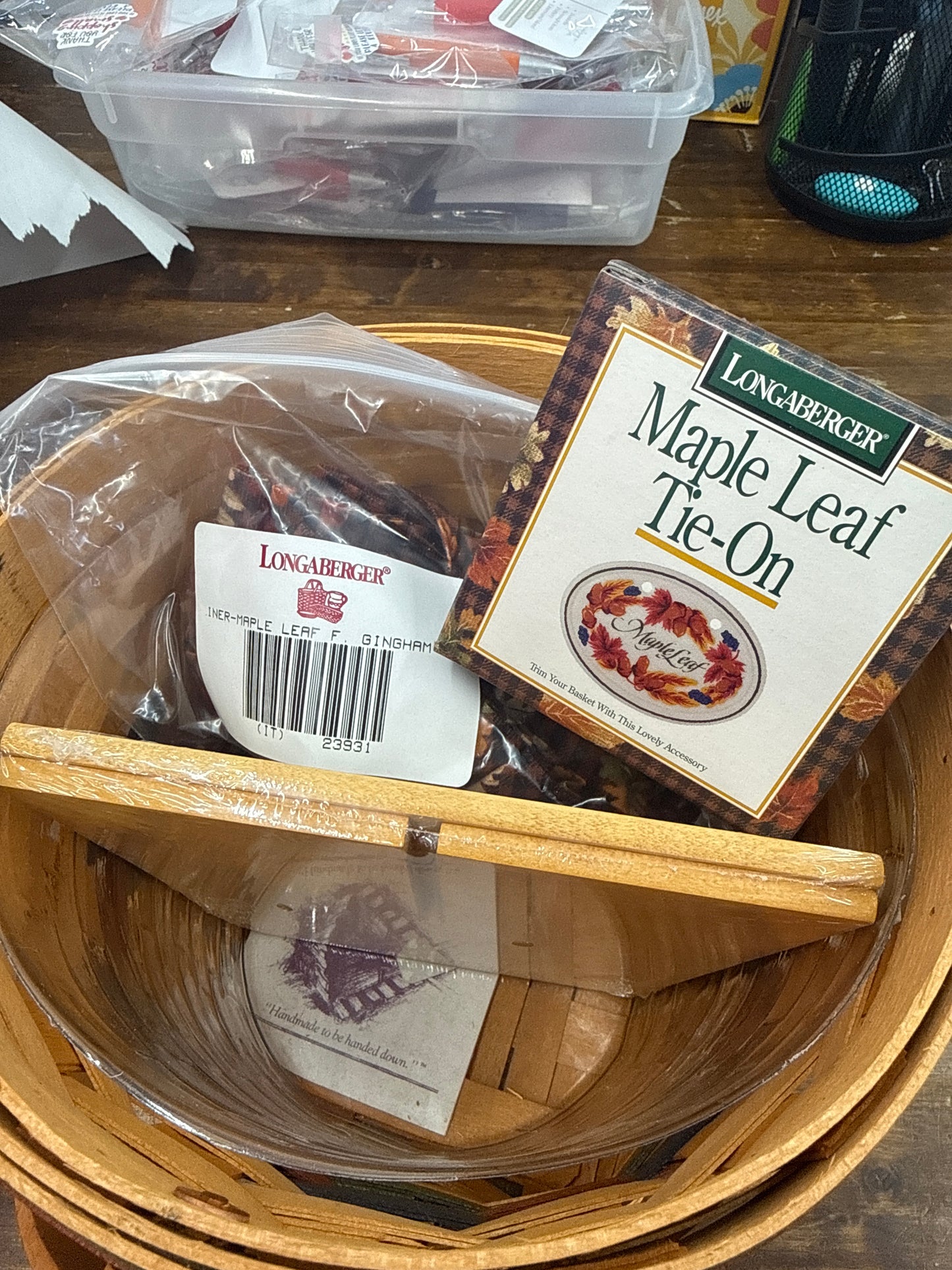 Longaberger maple leaf basket with liner, divider, tie in, and protector