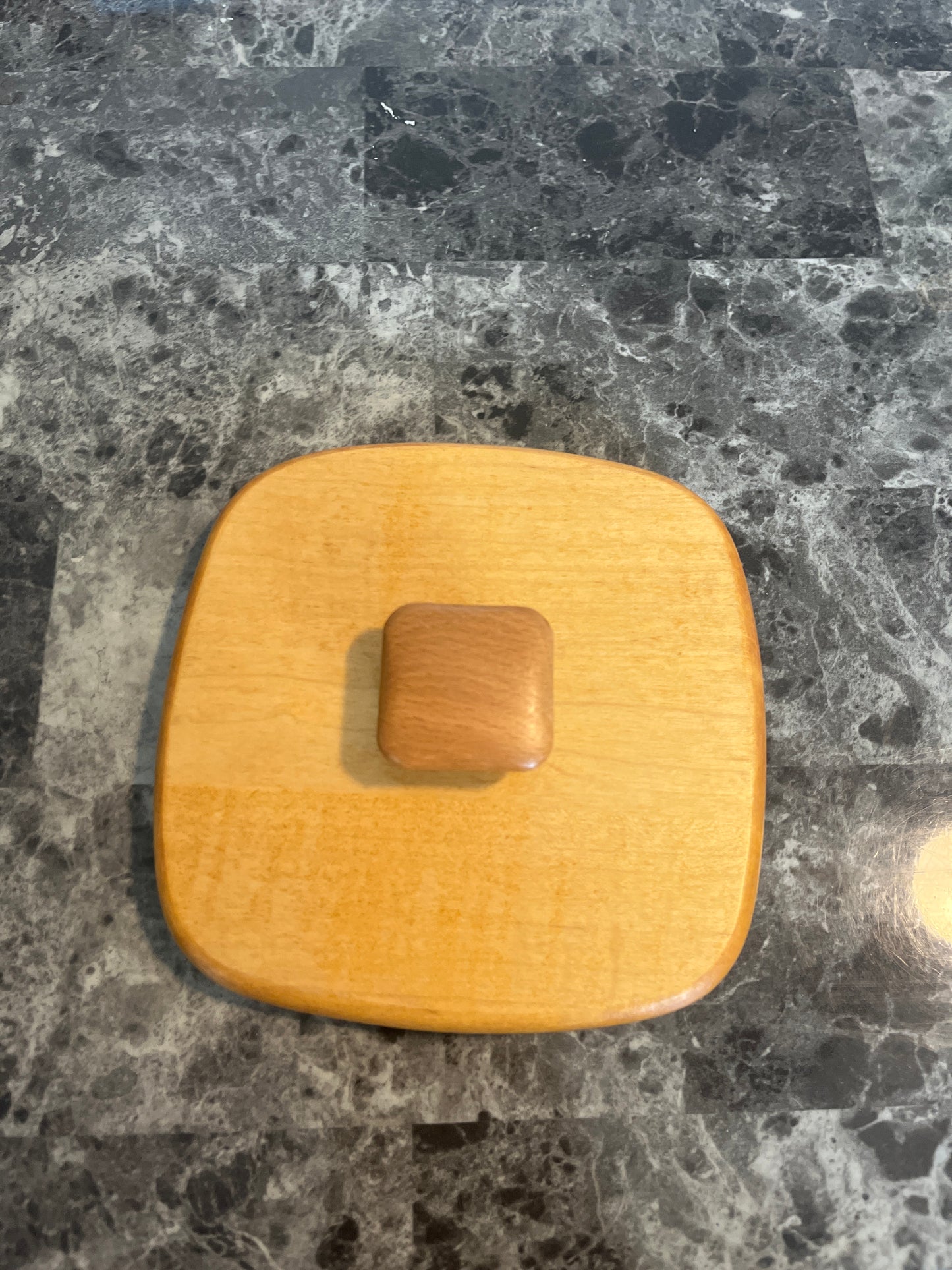 Longaberger 5.5 x 5.5 lid
